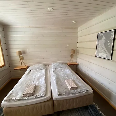 Hirsihuvila Kolilla, Lumme