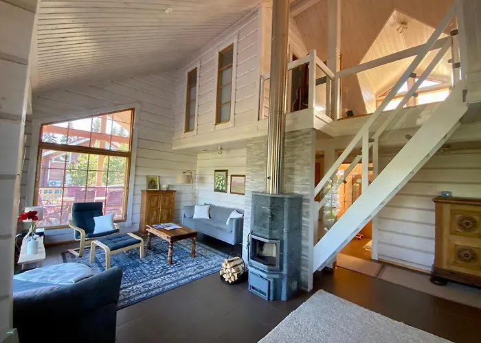 Villa Hirsihuvila Kolilla, Lumme