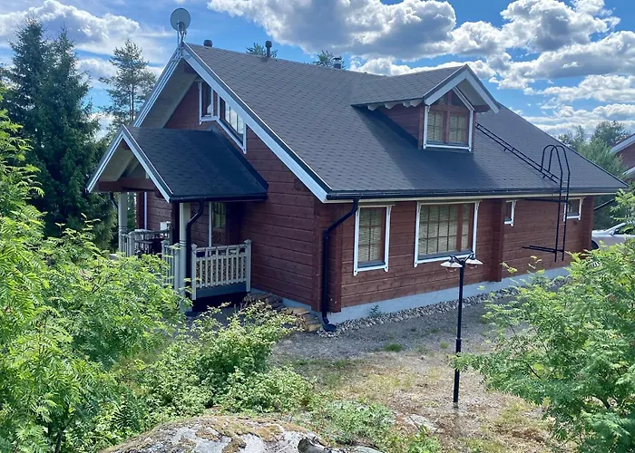 Hirsihuvila Kolilla, Lumme *