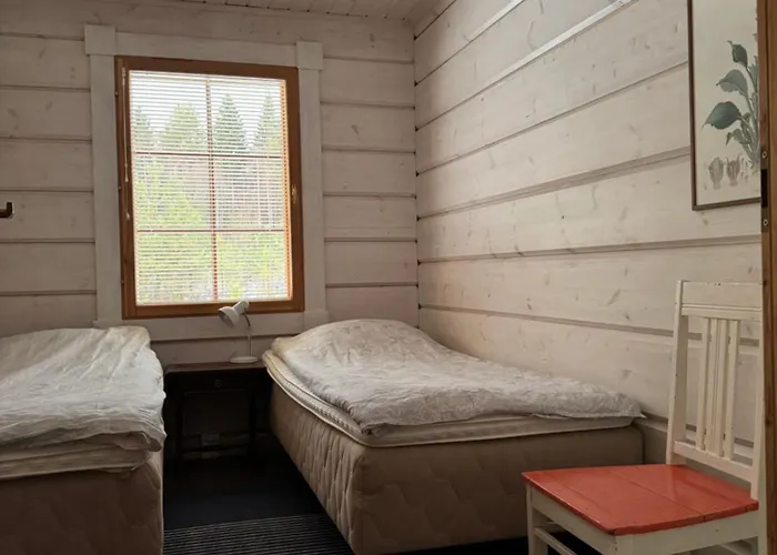 Hirsihuvila Kolilla, Lumme *